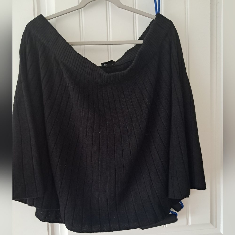 Black Ribbed Knit Women’s Skirt